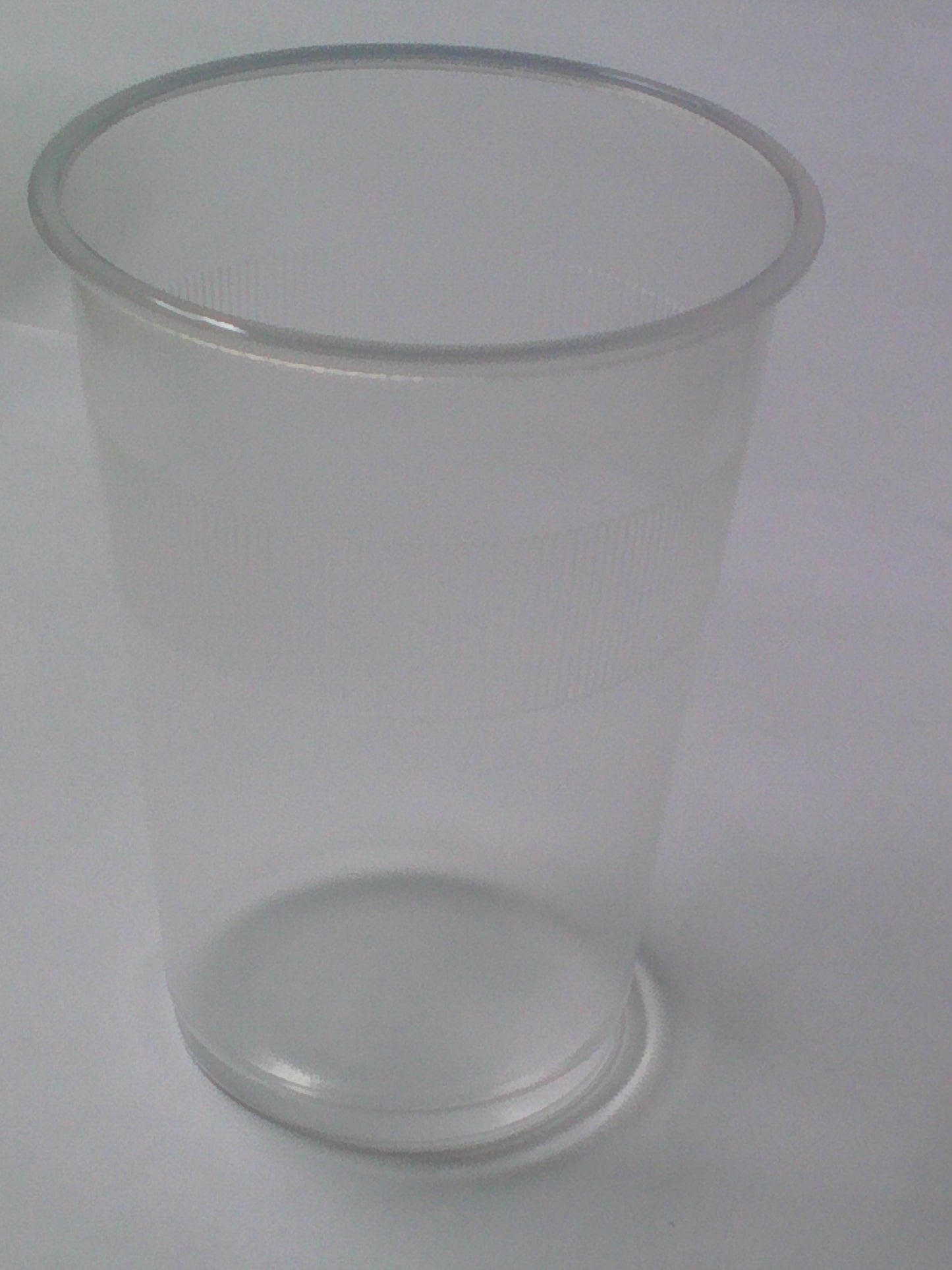 9OZ CLEAR PLASTIC CUP-WOODYS
