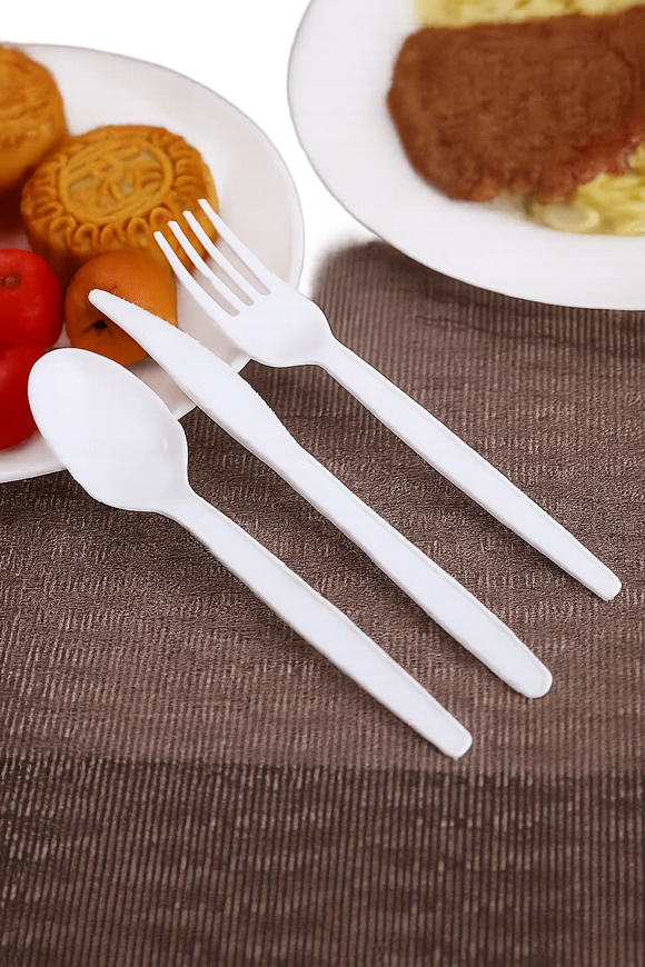 UTENSILS & PLATES
